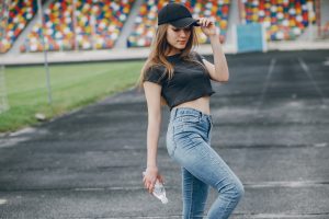 Best Jeans For Husky Girls