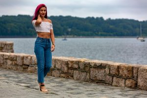 Best Jeans For Muffin Tops